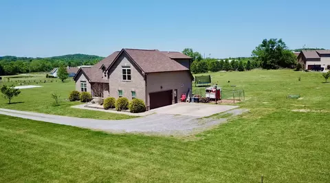 509 Neal Rd, Watertown, TN 37184