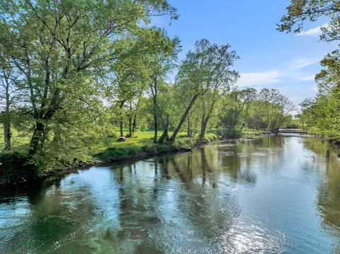 107 Texas Valley Ln, Hohenwald, TN 38462