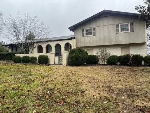 9514 Glynn Downing Dr, Ooltewah, TN 37363