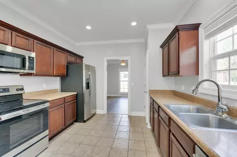 Kitchen - 1823 Potters Ct, Murfreesboro, TN 37128 photo 1 of 1
