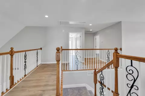 Entry Way - 1823 Potters Ct, Murfreesboro, TN 37128 photo 6 of 6