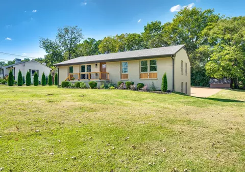 102 Blue Grass Dr, Franklin, TN 37064
