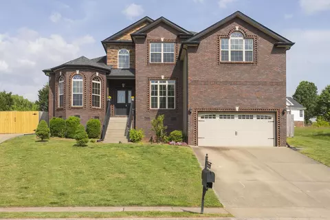 98 West Dr, Clarksville, TN 37040