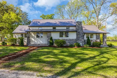 2408 Murfreesboro Hwy, Manchester, TN 37355