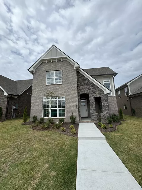 6113 Parkhaven Blvd, Hermitage, TN 37076