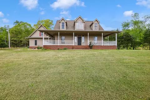 285 Heggie Ln, Erin, TN 37061
