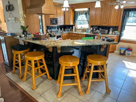 Kitchen - 2425 Smith Fork Rd, Olivehill, TN 38475 photo 1 of 3