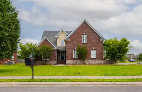 3302 Robinwood Dr, Murfreesboro, TN 37128
