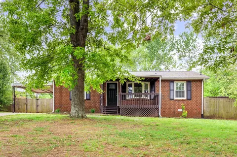 290 Lafayette Rd, Clarksville, TN 37042