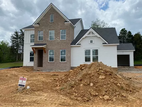 7215 Adenborough Dr, Fairview, TN 37062