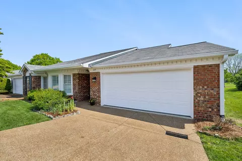 400 Siena Dr, Nashville, TN 37205