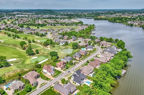 1482 Boardwalk Pl, Gallatin, TN 37066