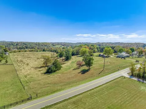 1 Byrd Ln, College Grove, TN 37046