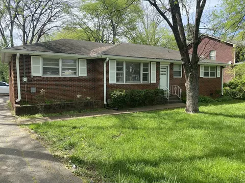 412 S Tarver Ave, Lebanon, TN 37087