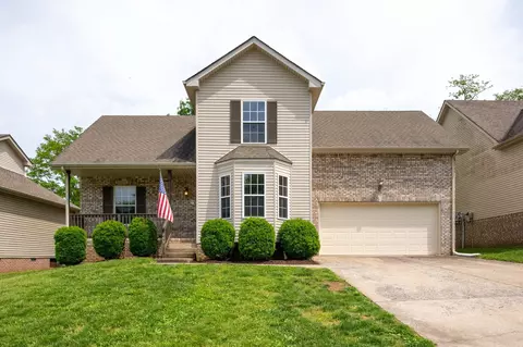 665 Deer Ridge Dr, Clarksville, TN 37042