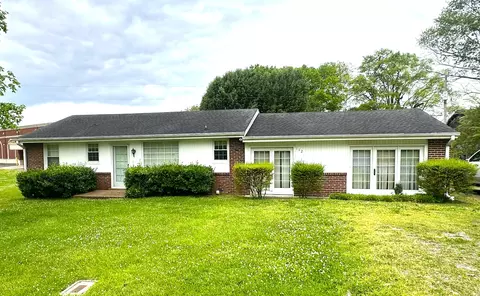 112 Duke St, Ashland City, TN 37015