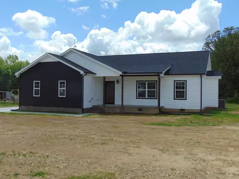 416 Sunshine Ln, Summertown, TN 38483