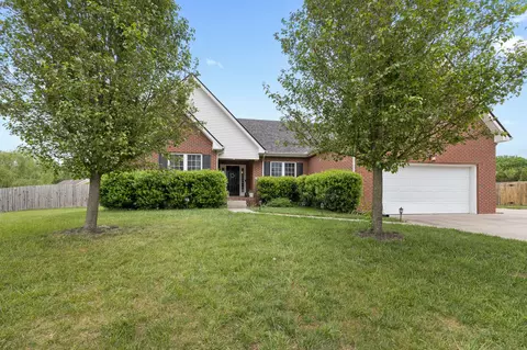 3157 Rolling Hills Ct, Clarksville, TN 37043