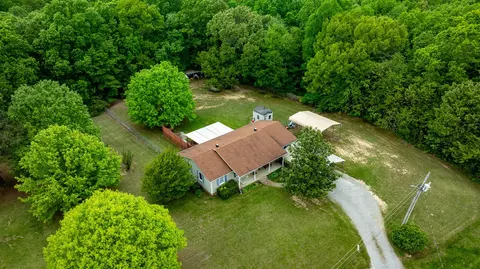 143 Osco Dr, Hohenwald, TN 38462