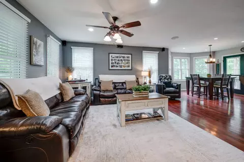 Living - 929 Nancy Shawl Rd, Dickson, TN 37055 photo 2 of 2