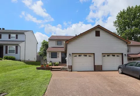 109 Maple Way N, Hendersonville, TN 37075