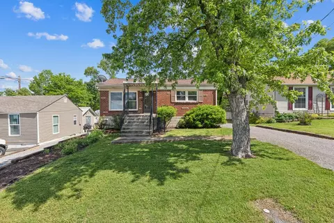 105 Garner Ave, Madison, TN 37115