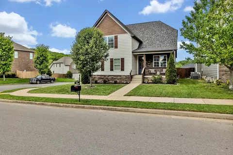 1701 Boxwood Dr, Nashville, TN 37211