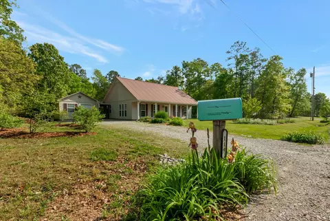 119 Hubbard St, Hohenwald, TN 38462