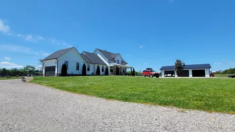 4354 Lunns Store Rd, Lewisburg, TN 37091