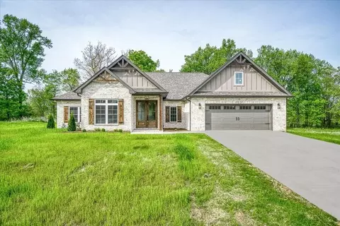 7237 Honeysuckle Trl, Baxter, TN 38544