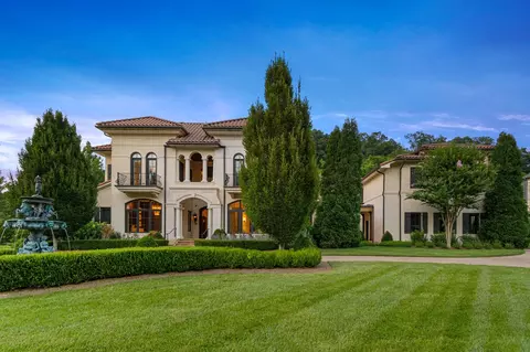 834 Windstone Blvd, Brentwood, TN 37027