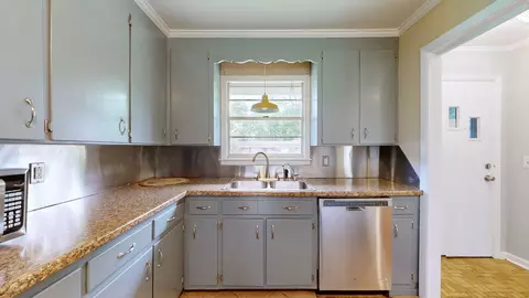Kitchen - 1502 Eagle St, Murfreesboro, TN 37130 photo 3 of 6