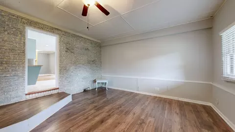 Living - 1502 Eagle St, Murfreesboro, TN 37130 photo 7 of 7