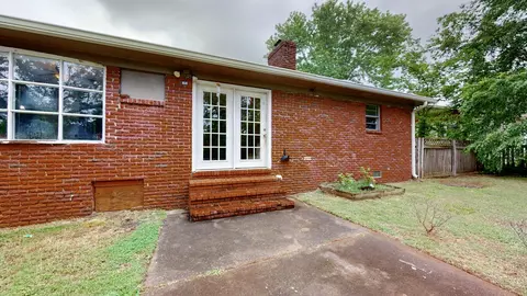 Exterior - 1502 Eagle St, Murfreesboro, TN 37130 photo 6 of 12