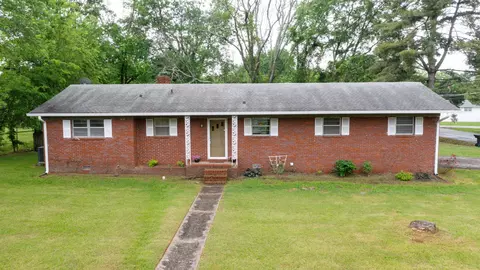 Exterior - 1502 Eagle St, Murfreesboro, TN 37130 photo 1 of 12