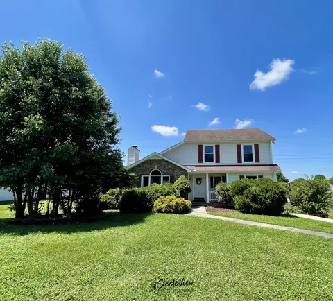 2450 Widgeon Dr, Clarksville, TN 37042