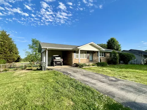 604 Brenda Ave, Loretto, TN 38469 photo 3