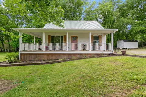 109 Bratten St, Liberty, TN 37095