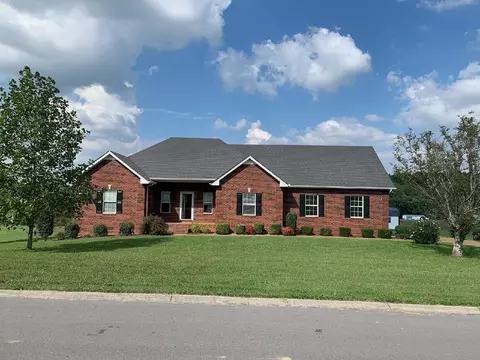 106 Overlook Ct, Portland, TN 37148