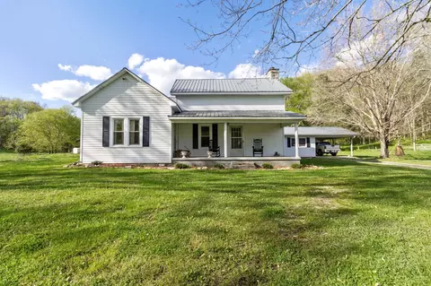 1329 Big Bean Hollow Rd, Belvidere, TN 37306