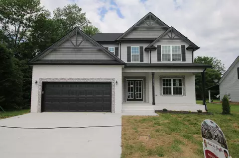 220 Oakland Hls, Clarksville, TN 37040