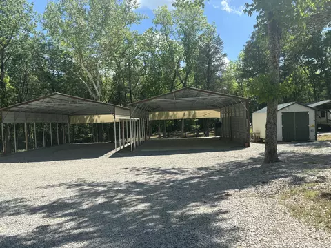 1136 Kaw Liga Dr, Bath Springs, TN 38311