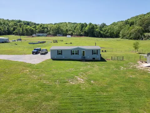 390 Morris Demps Rd, Sparta, TN 38583