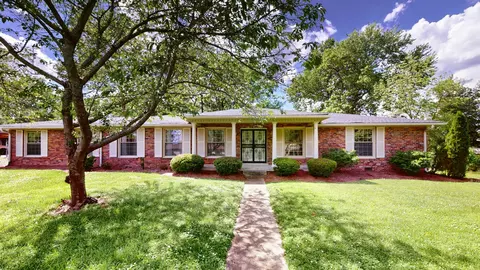 5409 Wakefield Dr, Nashville, TN 37220
