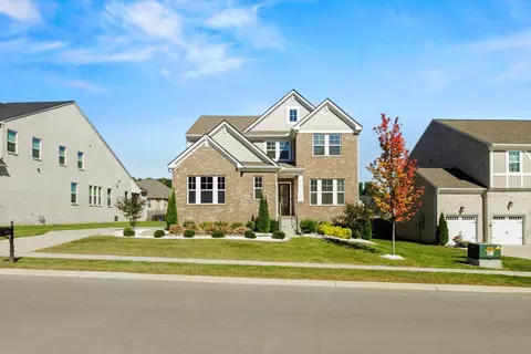 1076 River Oaks Blvd, Lebanon, TN 37090