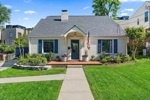 2008 Beechwood Ave, Nashville, TN 37212