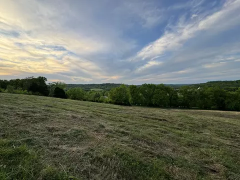 4147 Booker Farm Rd, Mount Pleasant, TN 38474