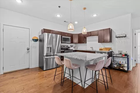 1122 Litton Ave #215, Nashville, TN 37216