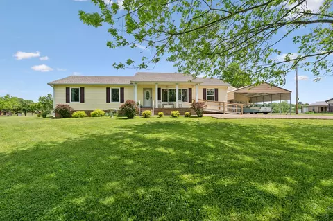 302 Briley Ln, Portland, TN 37148