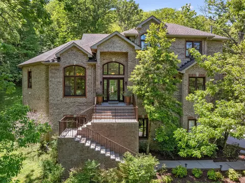5348 Forest Acres Dr, Nashville, TN 37220
